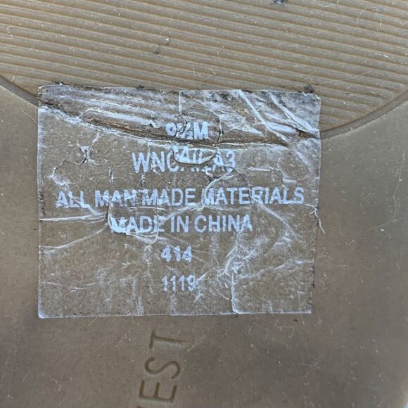 Nine West Gladiator Strappy Sandals Flats 9.5M Women Snake Print Gray Black BOHO - Picture 5 of 13